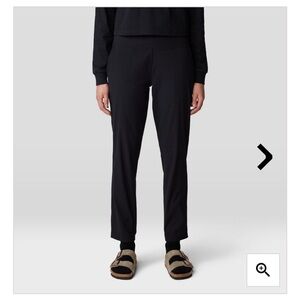 Mountain Hardwear Dynama Ankle Pants